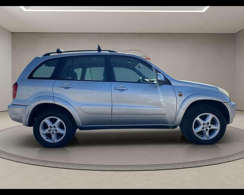 Usata Toyota RAV4 Sol 116 CV (85 kW) 2003 Argento SUV