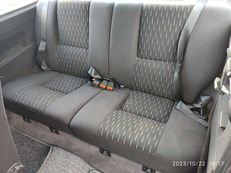 Usata Seat Ibiza 101 CV (74 kW) 1989 Grigio Utilitaria