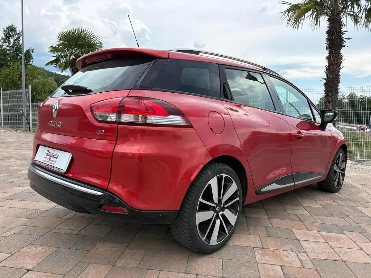 Usata Renault Clio 90 CV (66 kW) 2014 Arancione Station wagon