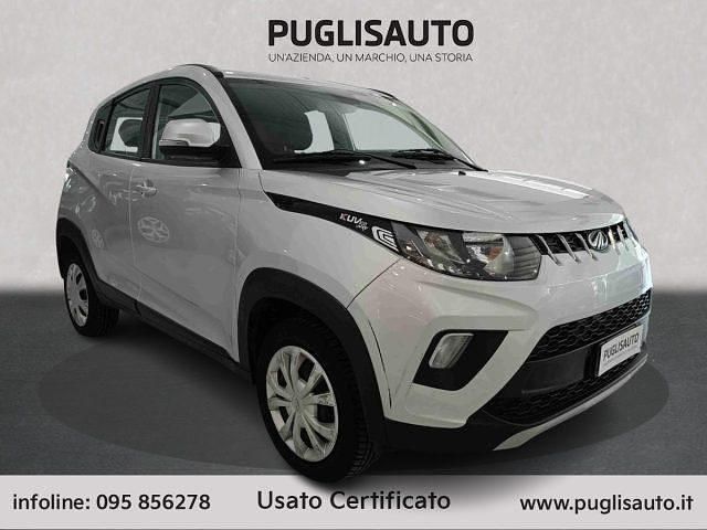 Argento Usata 2020 Mahindra KUV100 SUV | 10.400 € (Cara) - Immagine 1/4