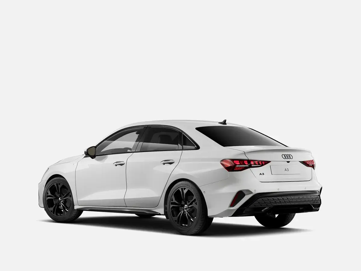 Nuova Audi A3 S-Line 150 CV (110 kW) 2026 Bianco arkona Berlina