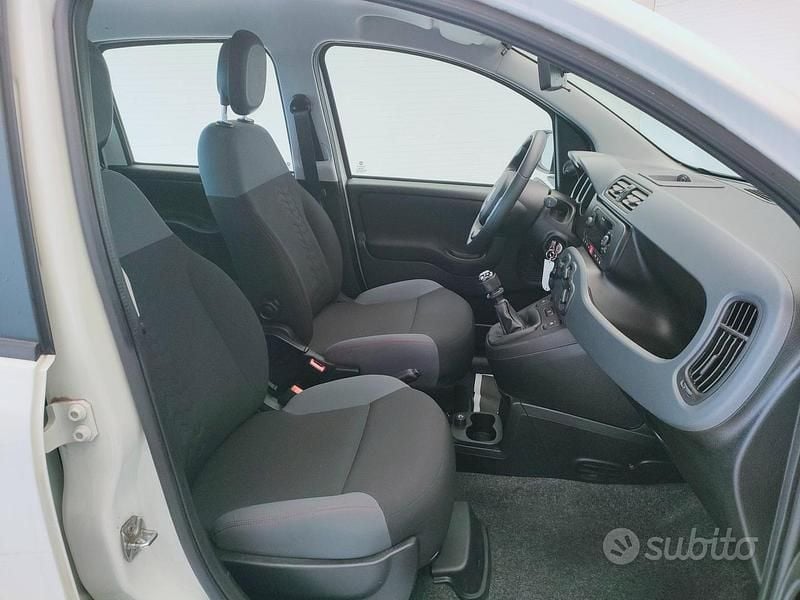 Usata Fiat Panda 70 CV (51 kW) 2018 Bianco Utilitaria