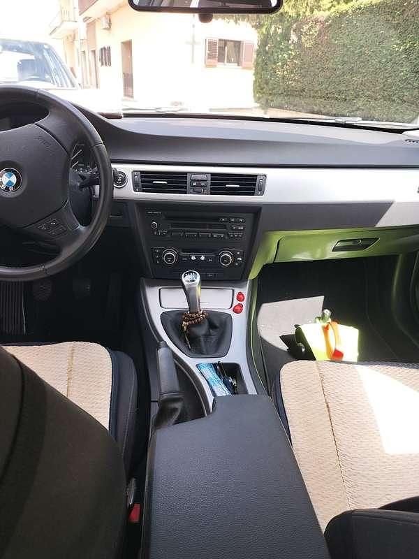 Usata BMW 316 Efficient Dynamics 116 CV (85 kW) 2010 Argento Berlina