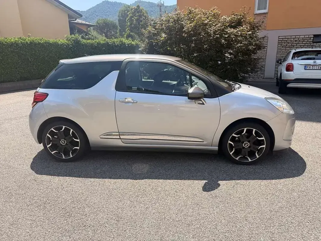 Usata Citroën DS3 Chic 95 CV (69 kW) 2013 Berlina