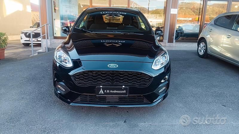 Usata Ford Fiesta ST-Line 95 CV (69 kW) 2020 Nero Utilitaria