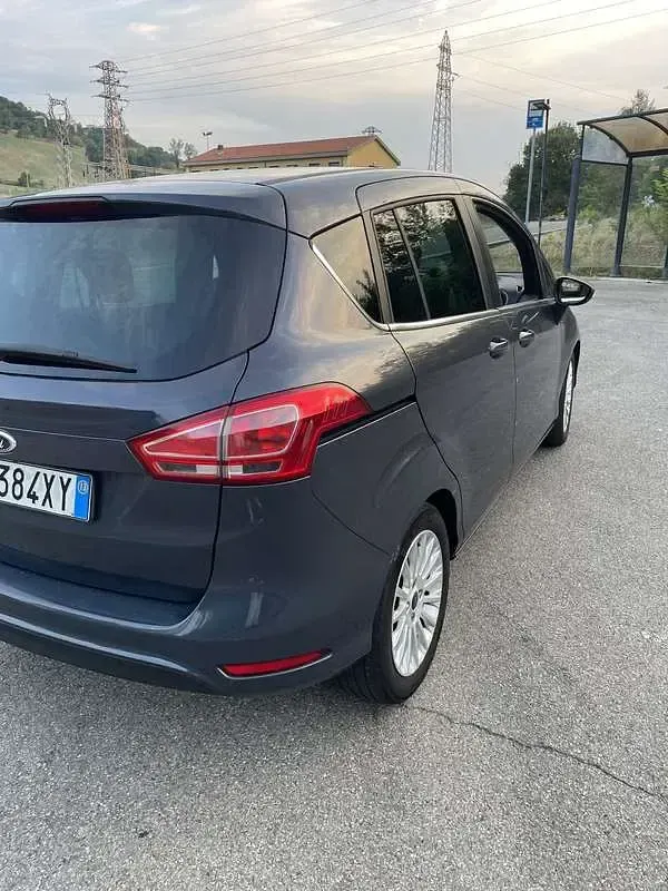 Usata Ford B-MAX Titanium 90 CV (66 kW) 2013 Monovolume