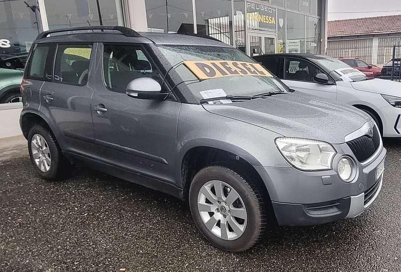 Grigio Usata 2011 Skoda Yeti Active SUV | 5950 € (Super prezzo) - Immagine 1/4