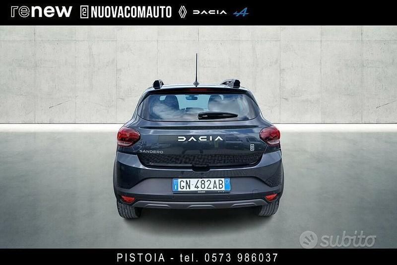 Usata Dacia Sandero Expression 91 CV (66 kW) 2023 Grigio Berlina