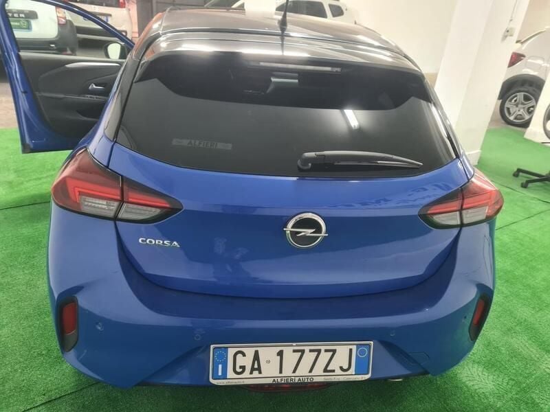 Usata Opel Corsa GS Line 101 CV (74 kW) 2020 Blu Berlina