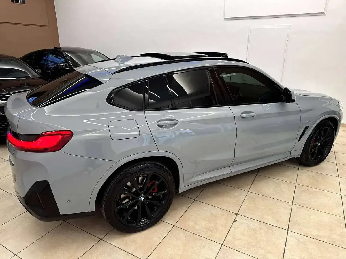 Usata BMW X4 M Sport 190 CV (139 kW) 2024 Grigio SUV