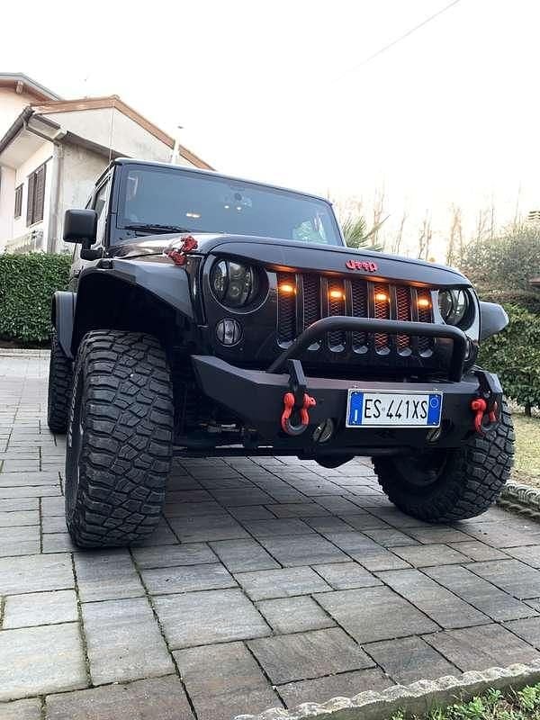 Nero Usata 2013 Jeep Wrangler Rubicon SUV | 35.000 € (Molto cara) - Immagine 1/4