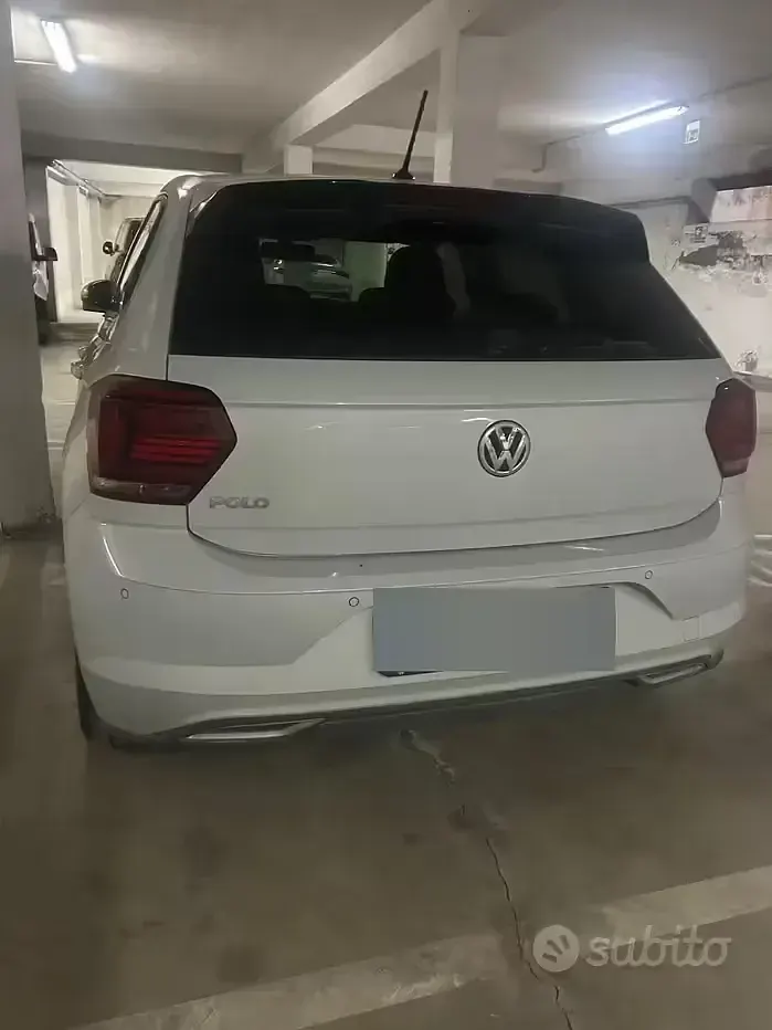 Usata VW Polo R-line 95 CV (69 kW) 2021 Bianco Utilitaria