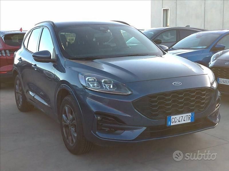 Usata Ford Kuga ST-Line X 225 CV (165 kW) 2023 Blu SUV