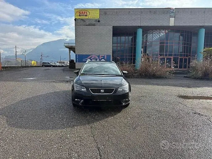 Usata Seat Leon ST 4Drive 105 CV (77 kW) 2013 Nero Station wagon