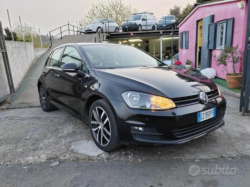 Usata VW Golf VII Trendline 90 CV (66 kW) 2015 Nero Berlina