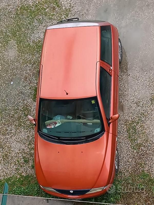 Usata Lancia Ypsilon 2002 Rosso Utilitaria