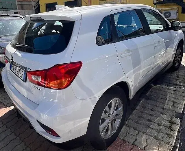 Usata Mitsubishi ASX Instyle 116 CV (85 kW) 2019 Bianco SUV
