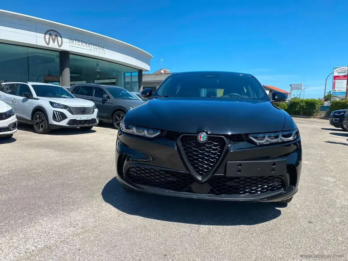 Usata Alfa Romeo Tonale Sprint 131 CV (96 kW) 2024 Nero SUV
