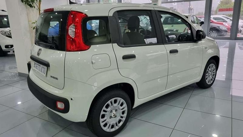 Nuova Fiat Panda 69 CV (50 kW) 2026 Bianco Utilitaria