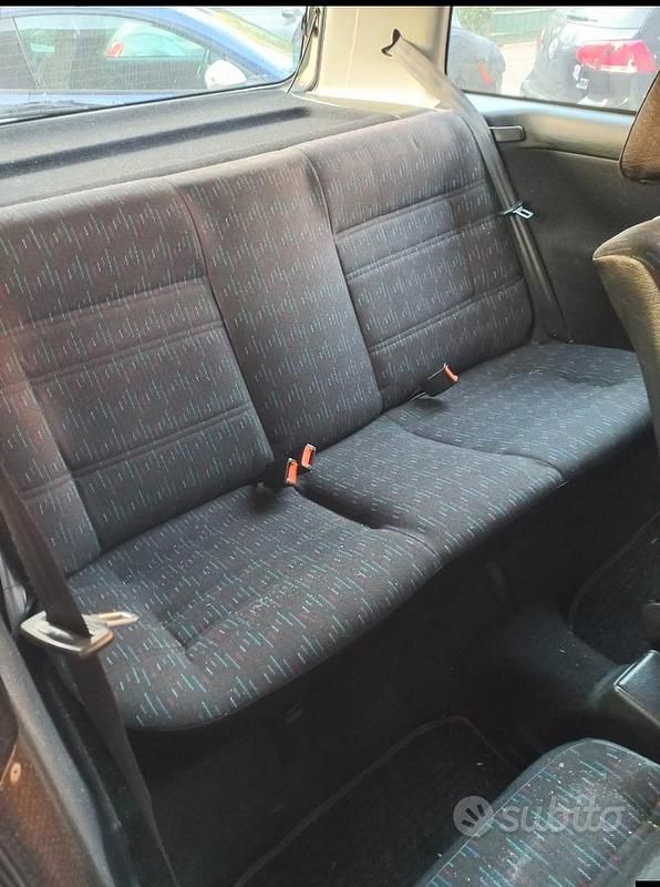 Usata VW Golf III 60 CV (44 kW) 1991 Grigio Utilitaria