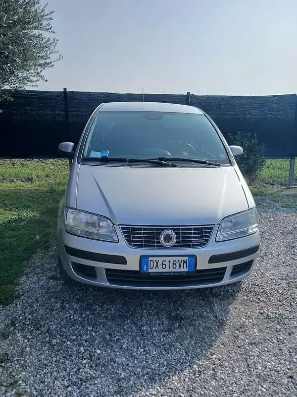 Usata Fiat Idea Dynamic 69 CV (50 kW) 2010 Monovolume