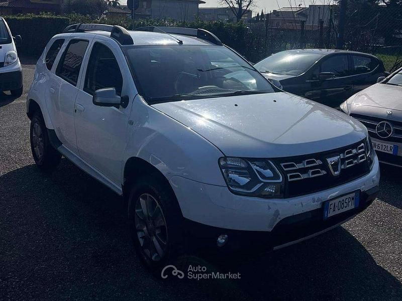 Usata Dacia Duster 109 CV (80 kW) 2015 Bianco SUV
