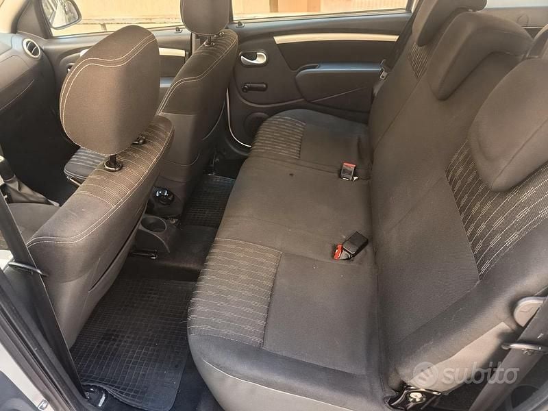 Usata Dacia Logan MCV 90 CV (66 kW) 2013 Bianco Berlina