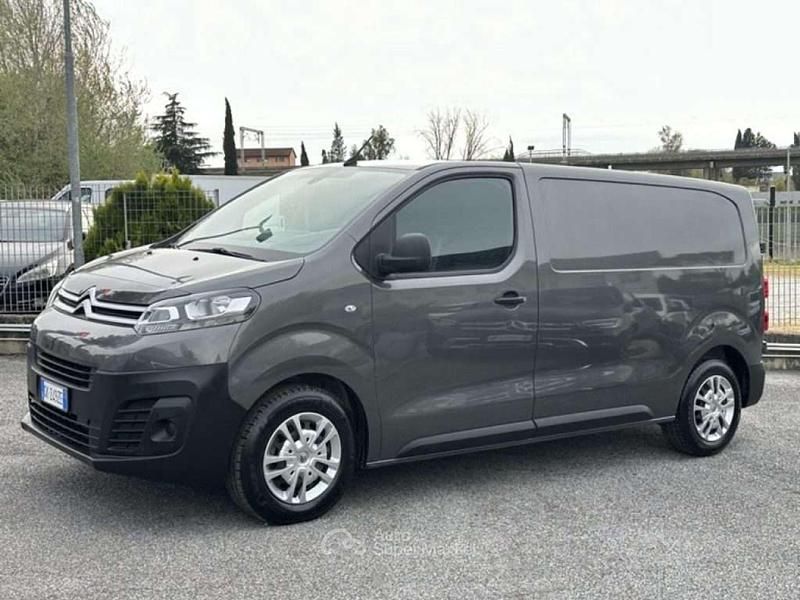 Usata Citroën Jumpy 144 CV (105 kW) 2022 Grigio Monovolume
