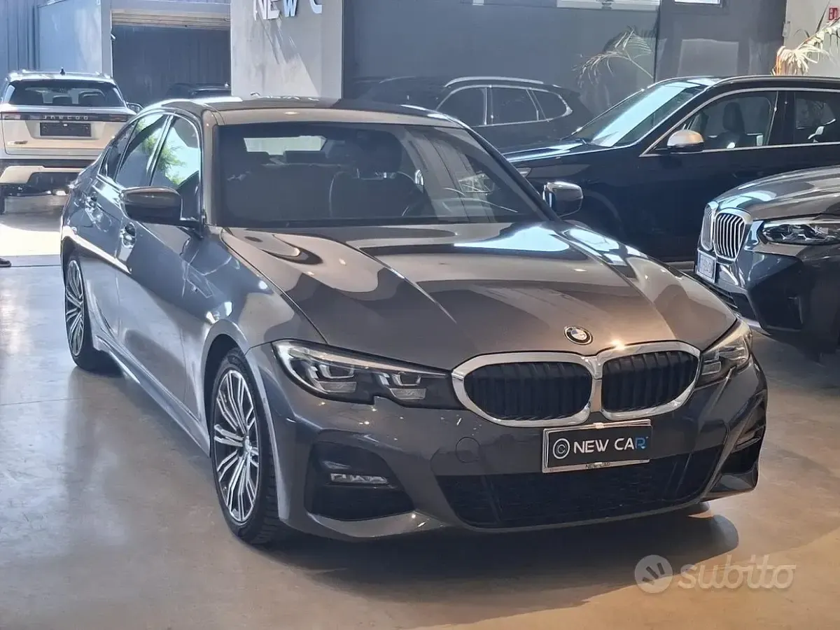 Usata BMW 320e 190 CV (139 kW) 2020 Grigio Berlina