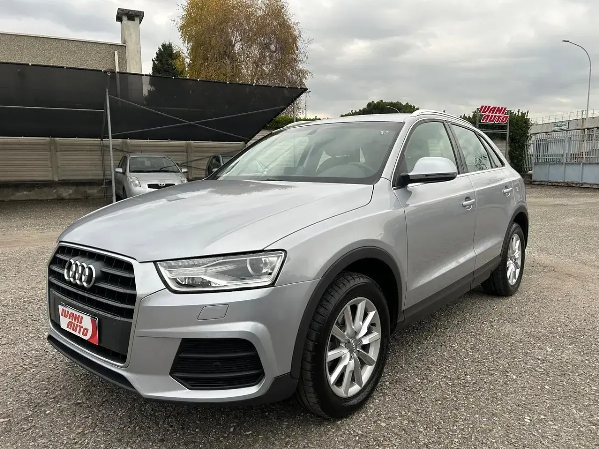 Begagnad Audi Q3 125 HK (91 kW) 2018 Silver SUV