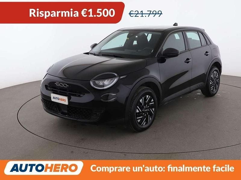 Usata Fiat 600 101 CV (74 kW) 2025 Nero SUV