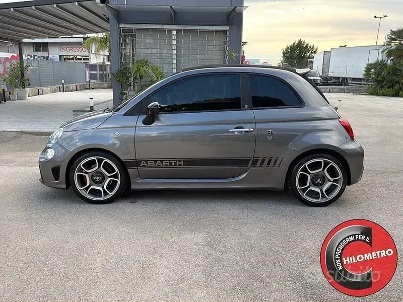Usata Abarth 595C 140 CV (102 kW) 2018 Grigio Cabrio