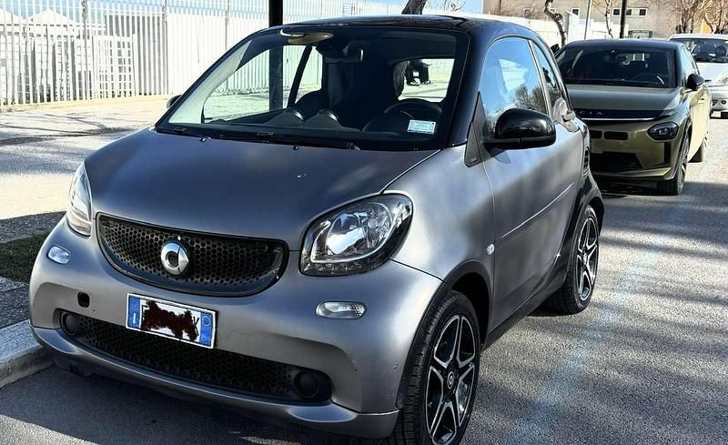 Usata Smart ForTwo Cabrio Passion 84 CV (61 kW) 2015 Grigio Cabrio