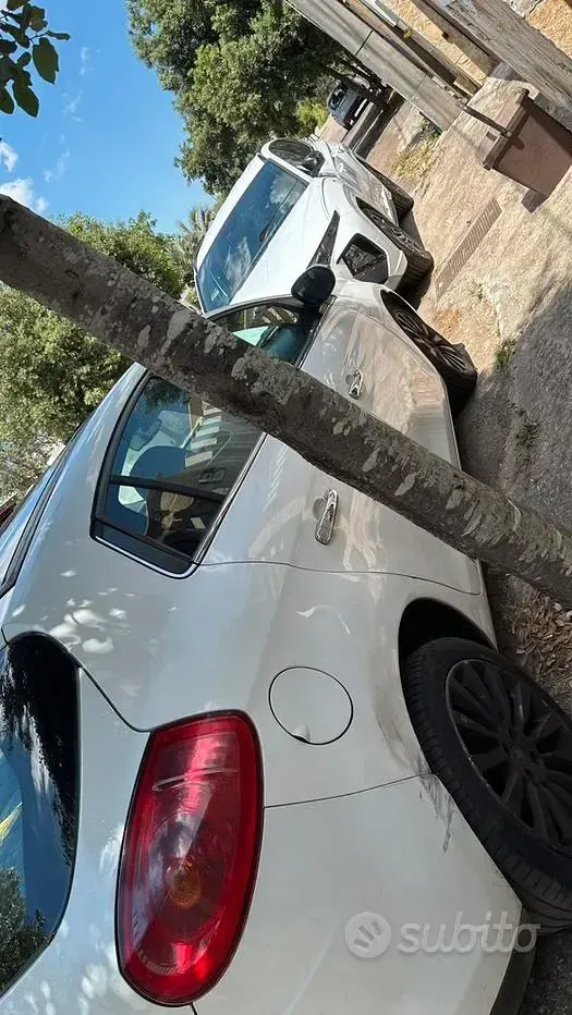 Usata Fiat Bravo 120 CV (88 kW) 2009 Bianco Utilitaria