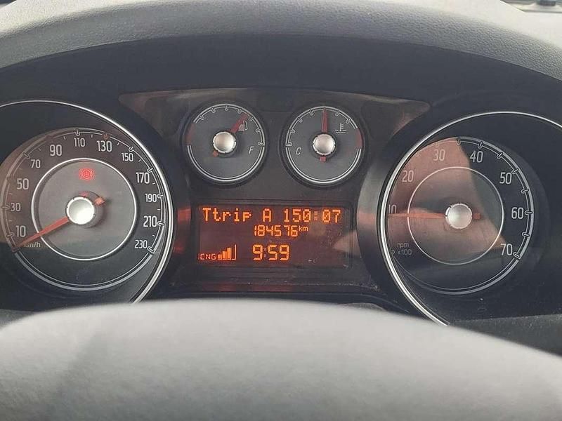 Usata Fiat Grande Punto 77 CV (56 kW) 2015 Utilitaria