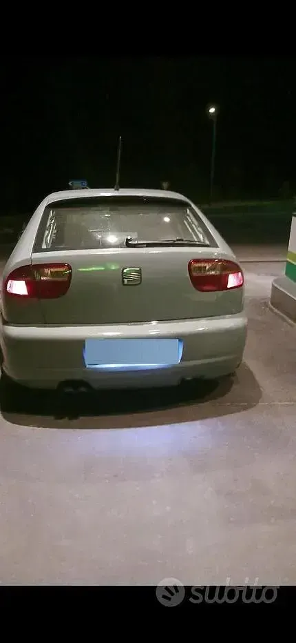 Usata Seat Leon CUPRA 150 CV (110 kW) 2002 Grigio Utilitaria
