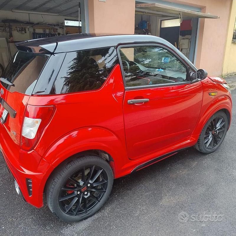 Usata Ligier JS50 2022 Rosso Utilitaria