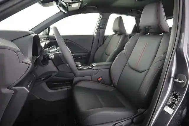 Usata Lexus LBX 91 CV (66 kW) 2026 Sonic chrome SUV