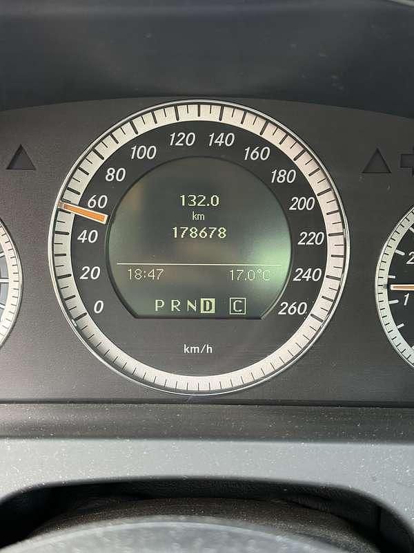 Usata Mercedes C200 184 CV (135 kW) 2008 Grigio Berlina