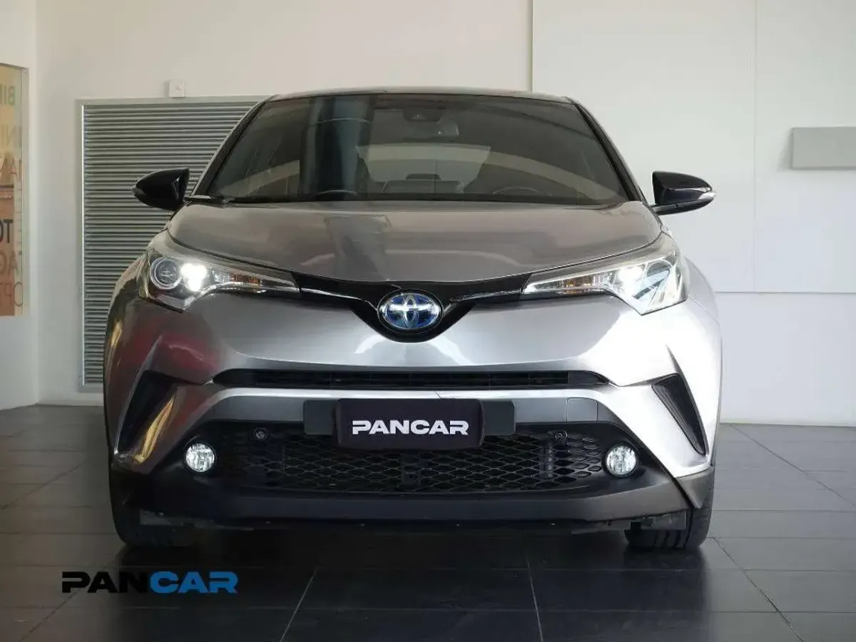 Usata Toyota C-HR Trend 122 CV (89 kW) 2018 Steel grey SUV