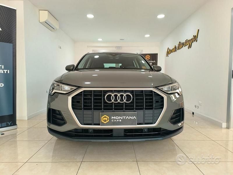 Occasion Audi Q3 Business 150 ch (110 kW) 2022 Gris SUV