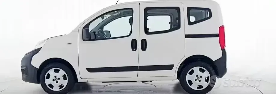 Usata Fiat Fiorino Trekking 80 CV (58 kW) 2019 Bianco Monovolume