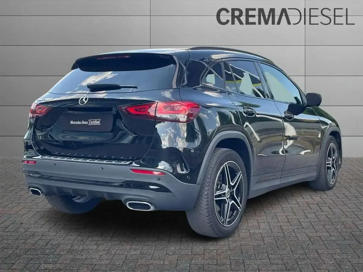 Usata Mercedes GLA200 Premium 150 CV (110 kW) 2023 Nero SUV