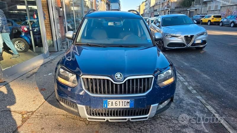 Usata Skoda Yeti Easy 110 CV (80 kW) 2015 Blu SUV