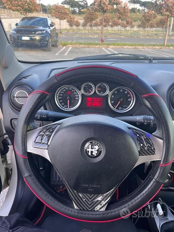 Usata Alfa Romeo MiTo 70 CV (51 kW) 2015 Bianco Utilitaria
