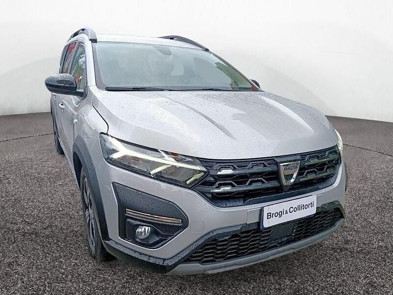 Grigio Usata 2022 Dacia Jogger Extreme Monovolume | 13.800 € (Buon prezzo) - Immagine 1/4