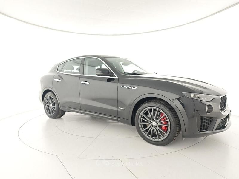 Usata Maserati Levante 275 CV (202 kW) 2021 Nero / metallizzato SUV