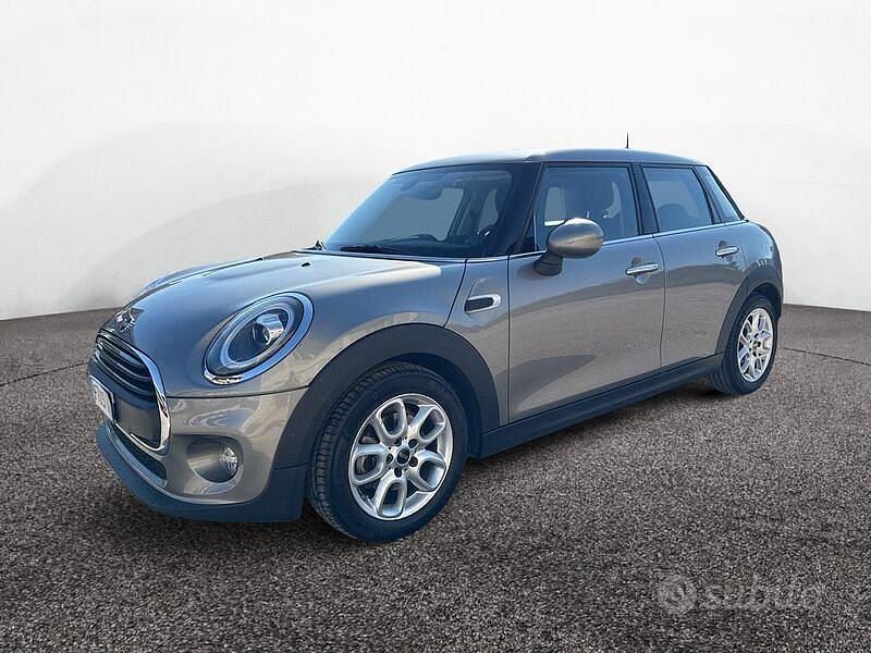 Usata Mini One D Business 95 CV (69 kW) 2018 Grigio Utilitaria
