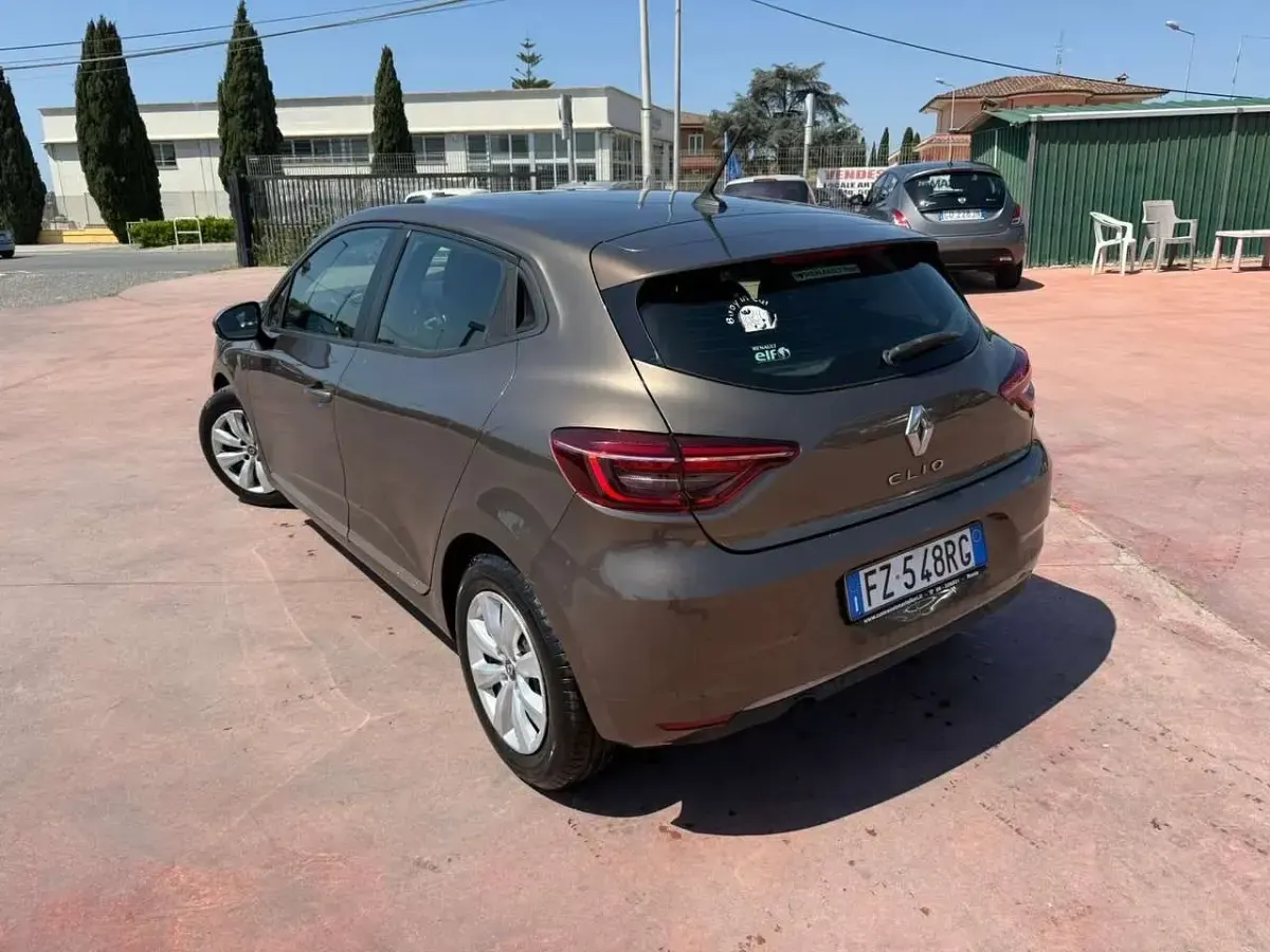 Usata Renault Clio IV Zen 101 CV (74 kW) 2019 Other Berlina