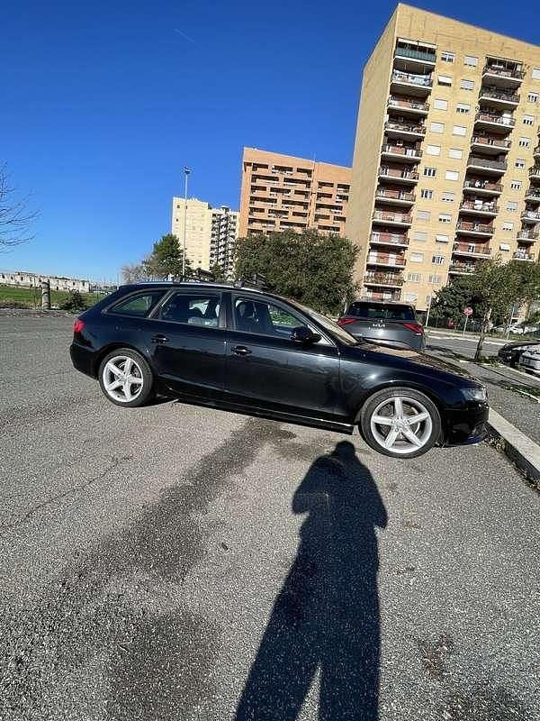 Usata Audi A4 143 CV (105 kW) 2012 Nero Station wagon
